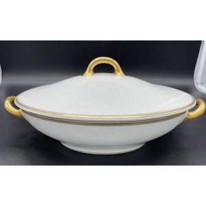 Haviland And Co. Limoges Covered Vegetable Bowl 9 1/2" Soup Tureen Casserole